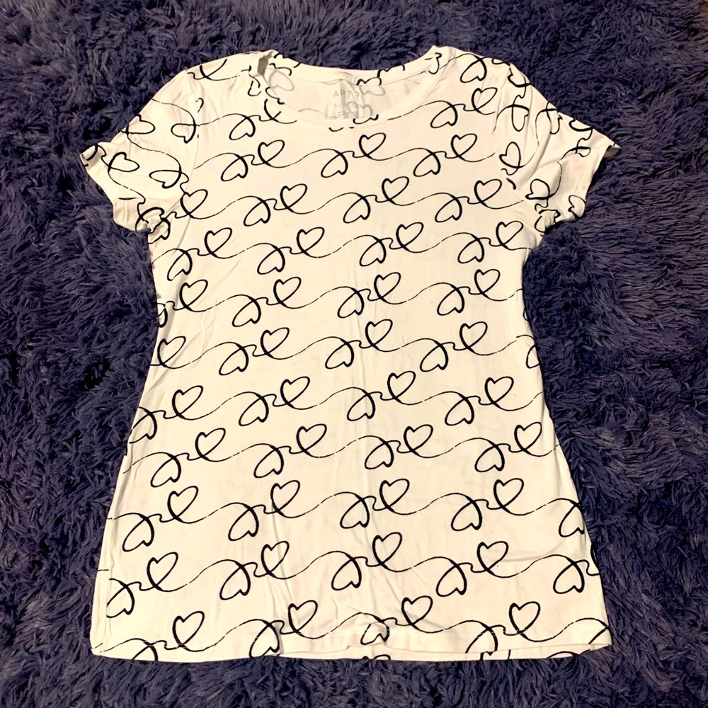 🖤🤍 Cute & Comfy Apt.9 T-shirt, Sz. S